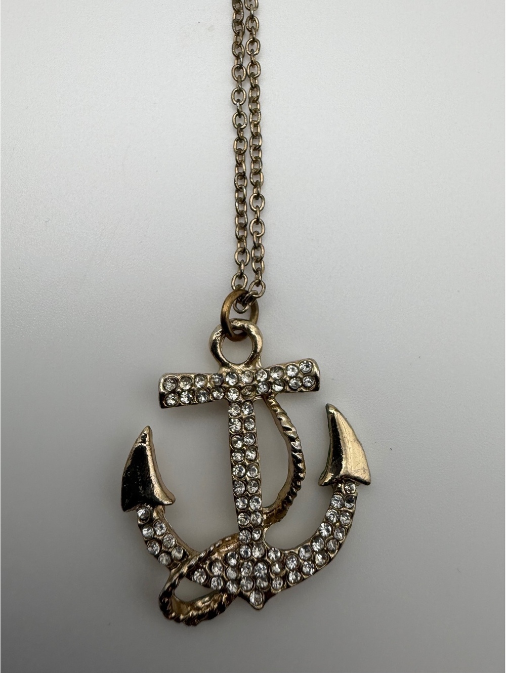 Rhinestone anchor pendant necklace